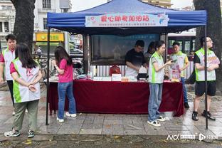 迈阿密1-1洛杉矶银河数据：迈阿密预期进球0.55，射门11次对23次